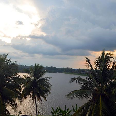 Diamond Lake Tourist Rest Anuradhapura Dış mekan fotoğraf