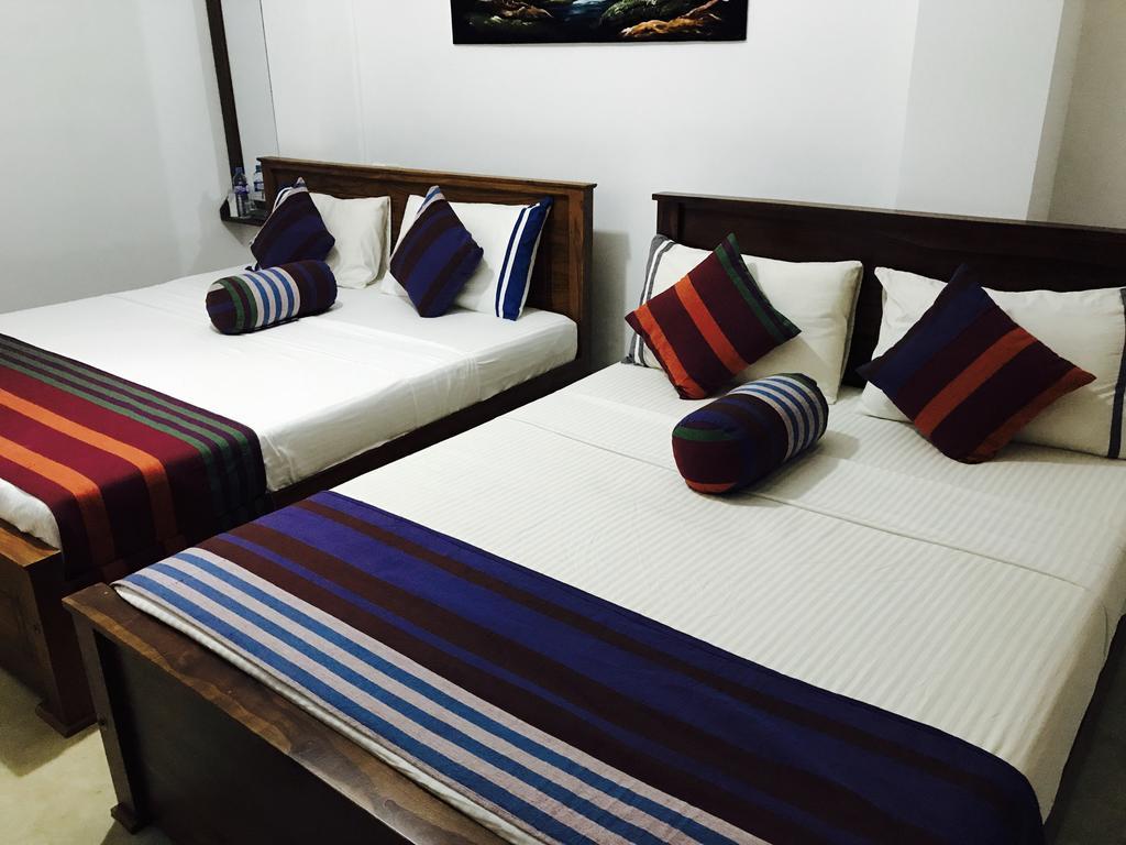 Diamond Lake Tourist Rest Anuradhapura Dış mekan fotoğraf