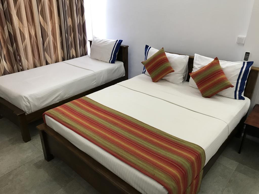 Diamond Lake Tourist Rest Anuradhapura Dış mekan fotoğraf